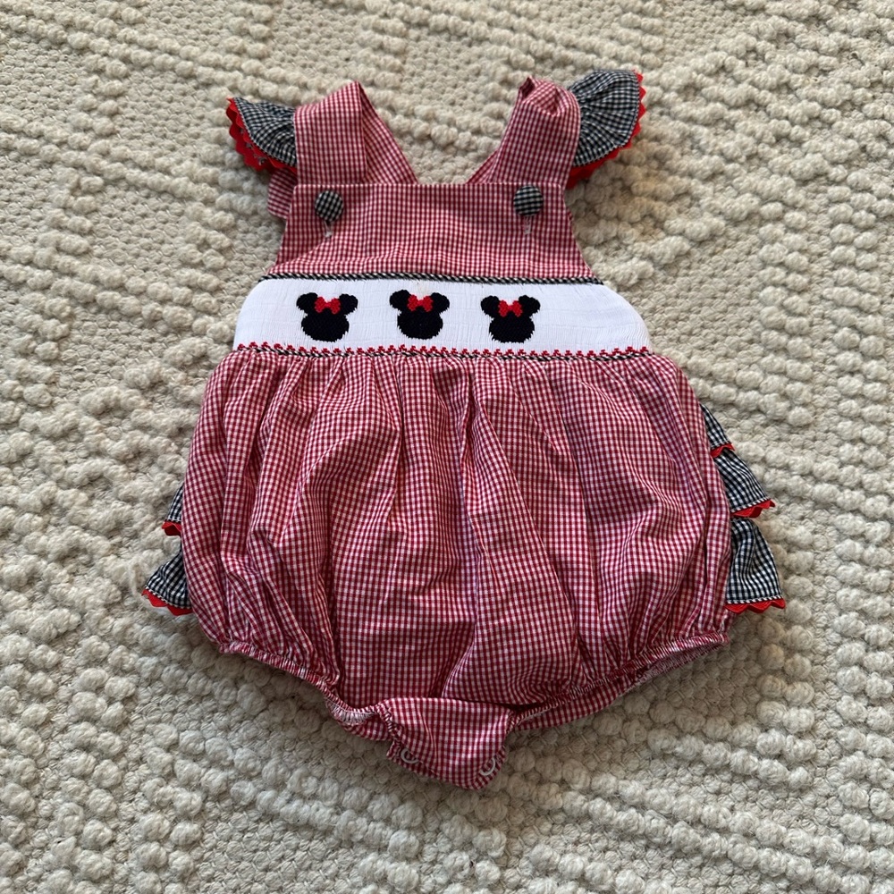 Classic Whimsy Minnie Mouse bubble EUC 6m